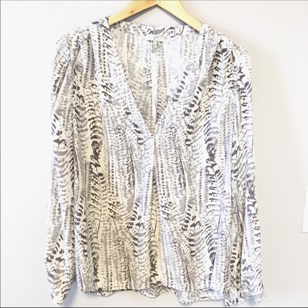 Joie 100% Silk Grey and White Blouse
